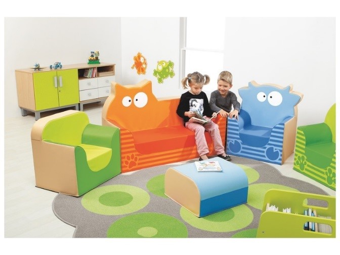 The Cow And Frog Lounge Club Armchair Kit