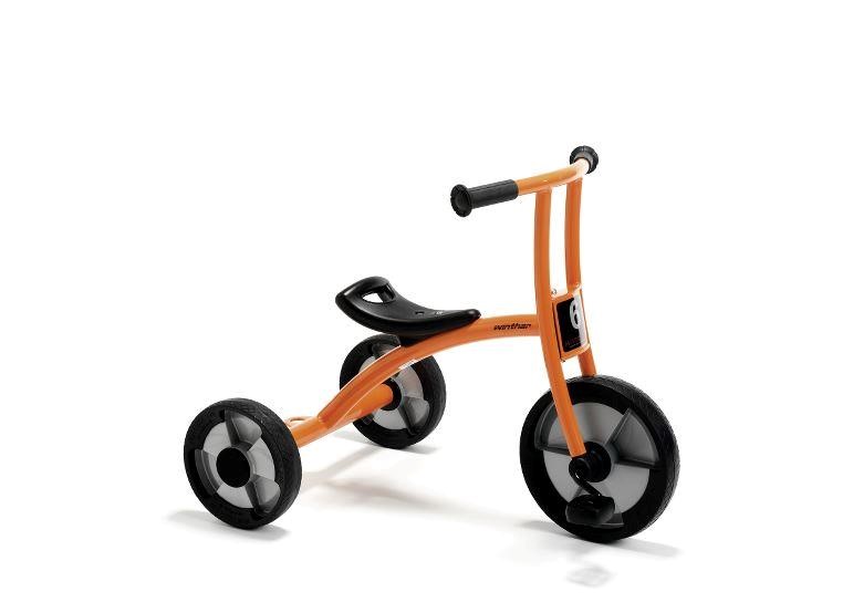 Tricycle, Medium